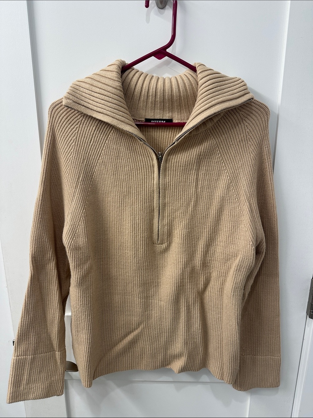 Womens Ribbed Half-Zip Sweater - Beige